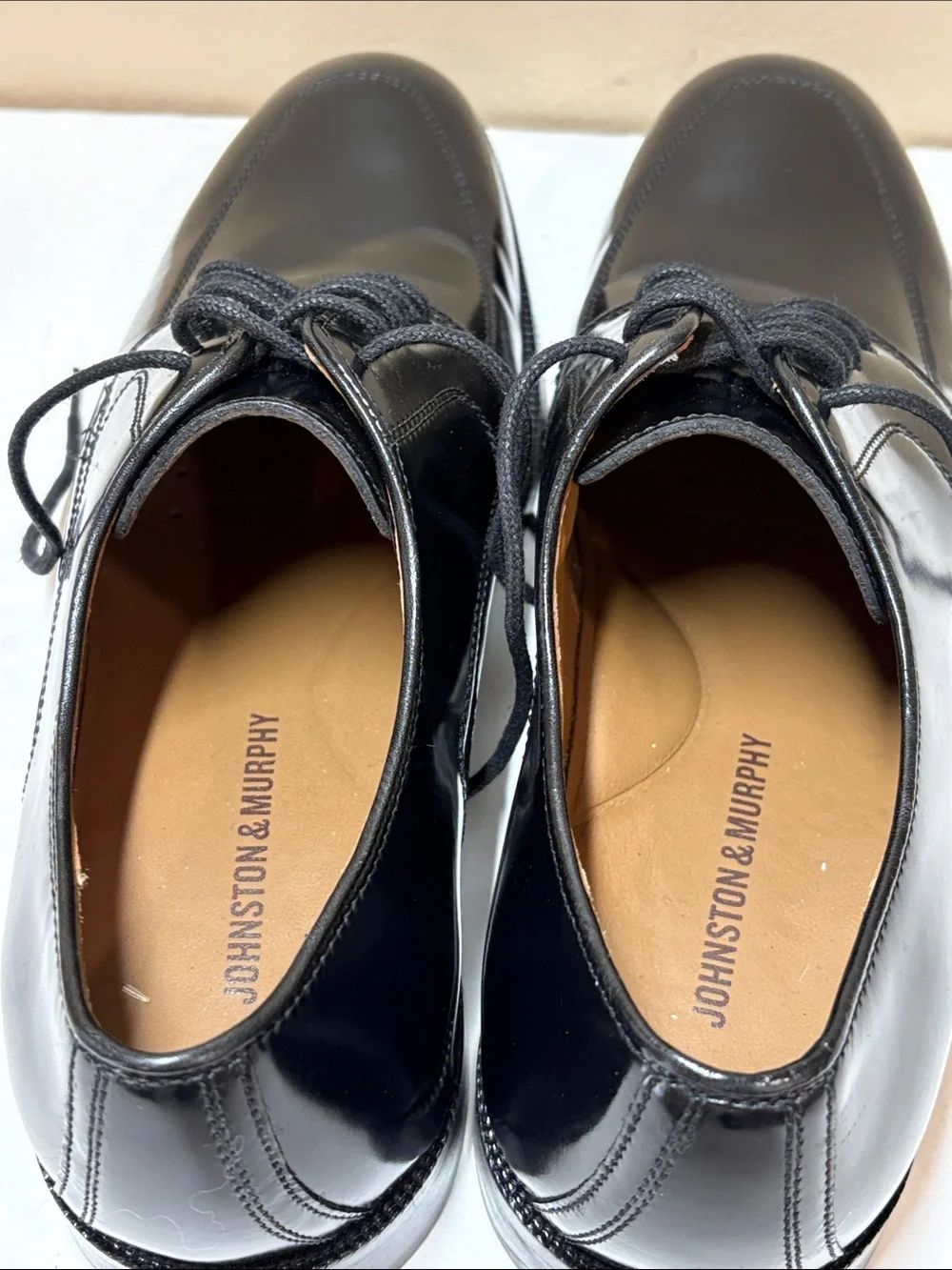Johnston & Murphy classic black
